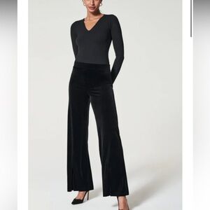 Spanx Velvet Front Slit Pant Black